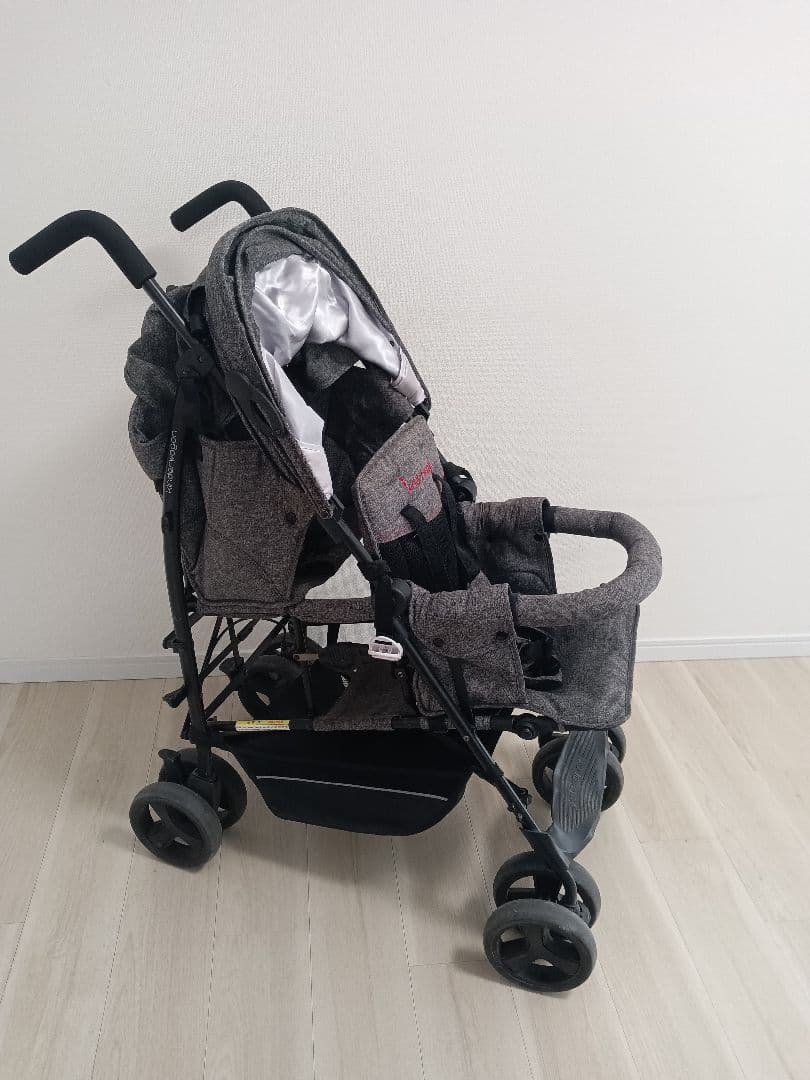 ろ*ー様 日本育児 kinderwagon DUOシティHOP　 二人乗りべビー
