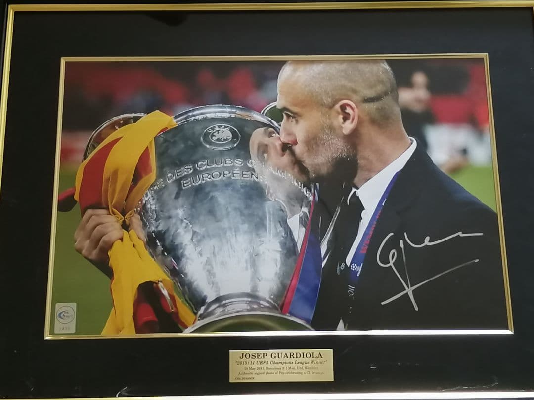 【レア品】グアルディオラ監督 欧州CL優勝記念 サイン入り写真