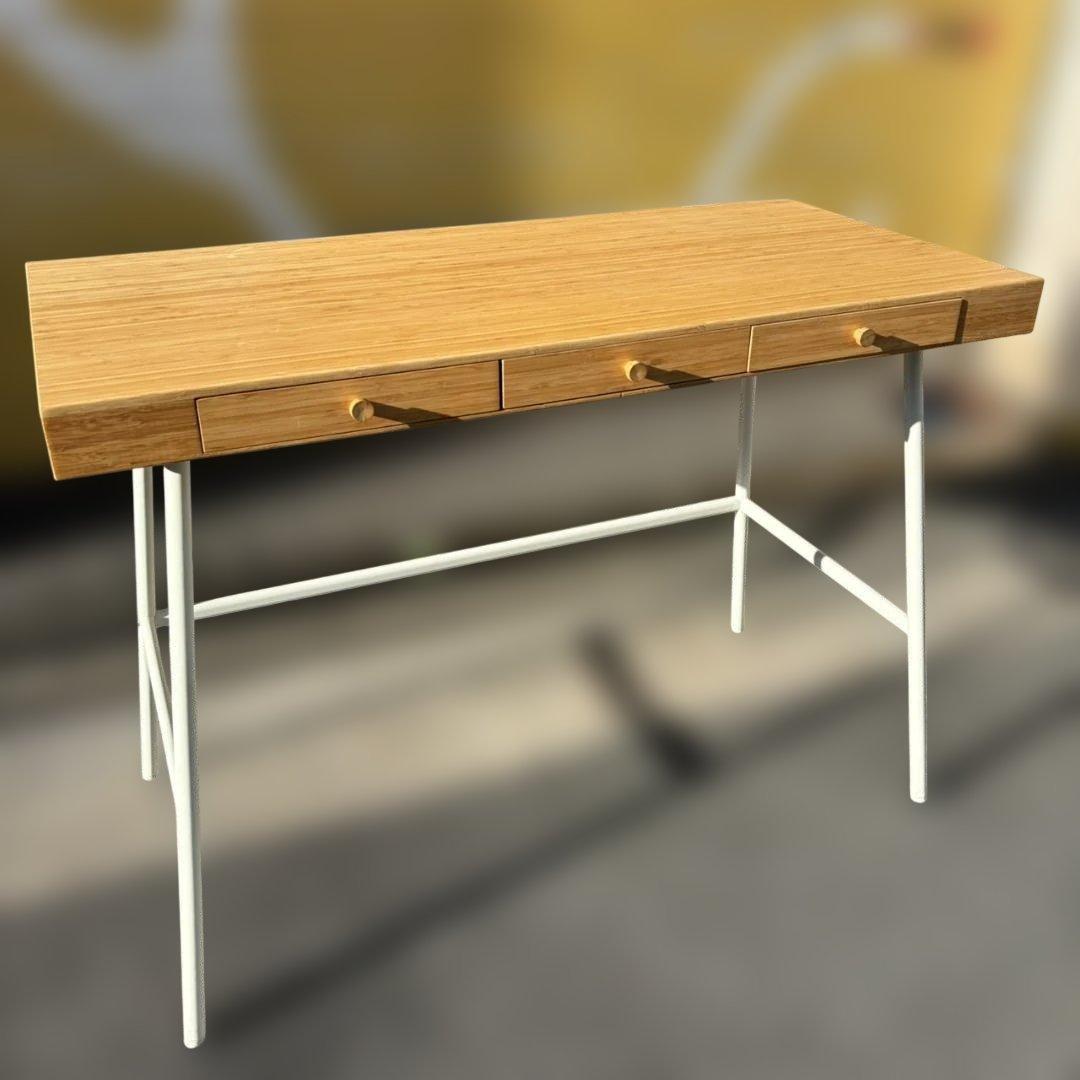 ◇引き出し付きデスク IKEA　リルオ－センLILLÅSEN