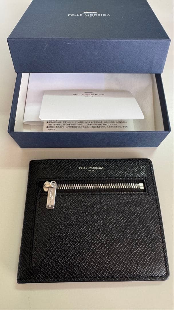 Pelle Morbida Barca（バルカ）ブラック