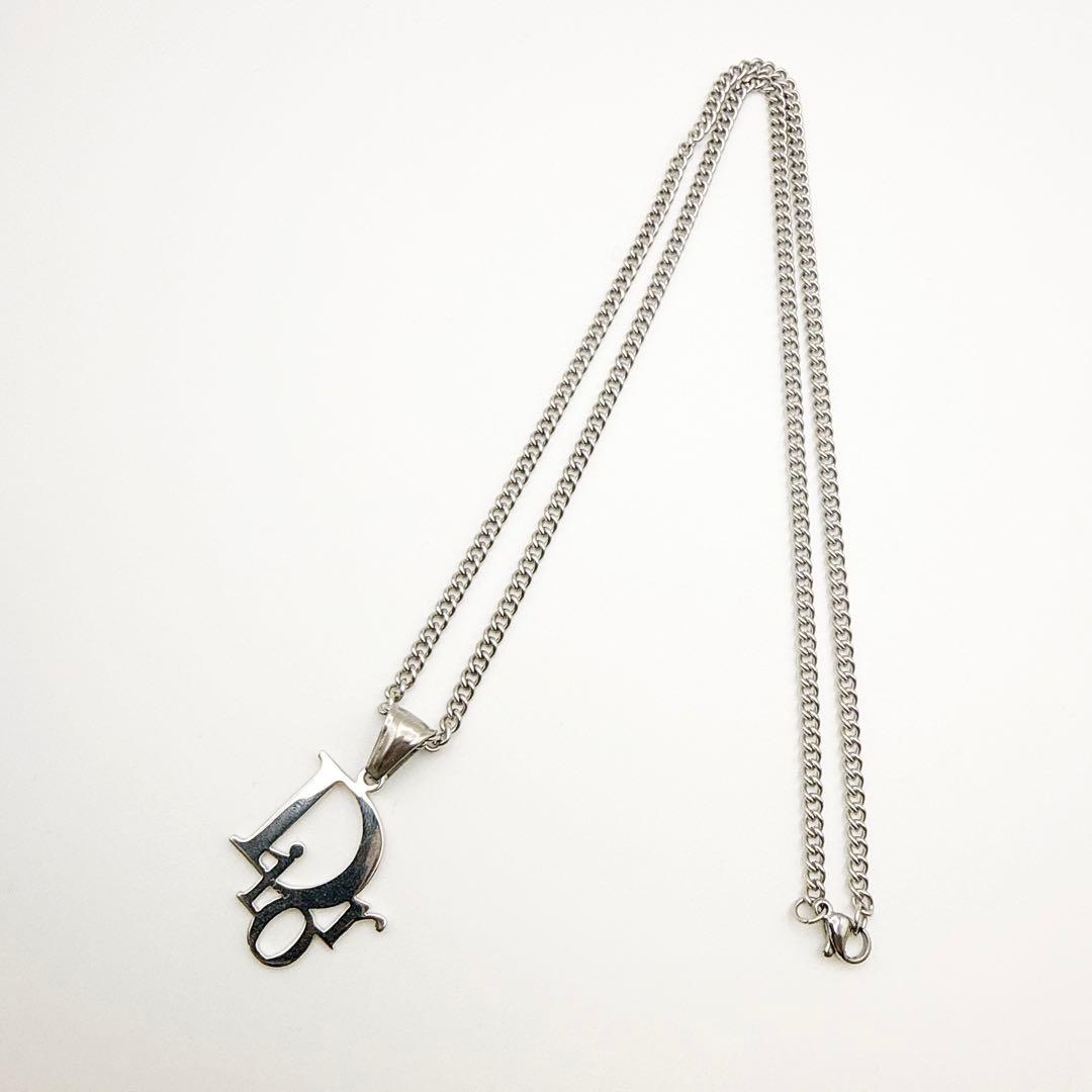 2995-1 極美品✨　Dior　ネックレス　CD ロゴ　希少　シルバー