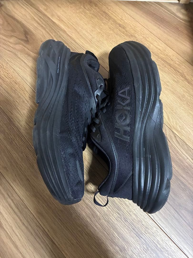【美品】HOKA BONDI 8 ブラックスニーカー