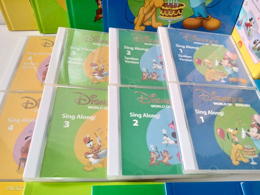 専用出品　未使用に近い　2018　DWE　ディズニー英語　シングアロング　新子役