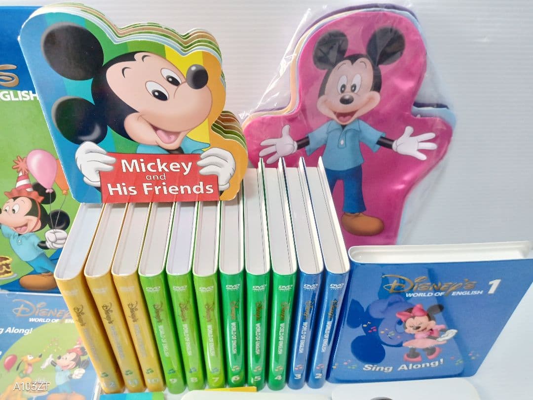 専用出品　未使用に近い　2018　DWE　ディズニー英語　シングアロング　新子役
