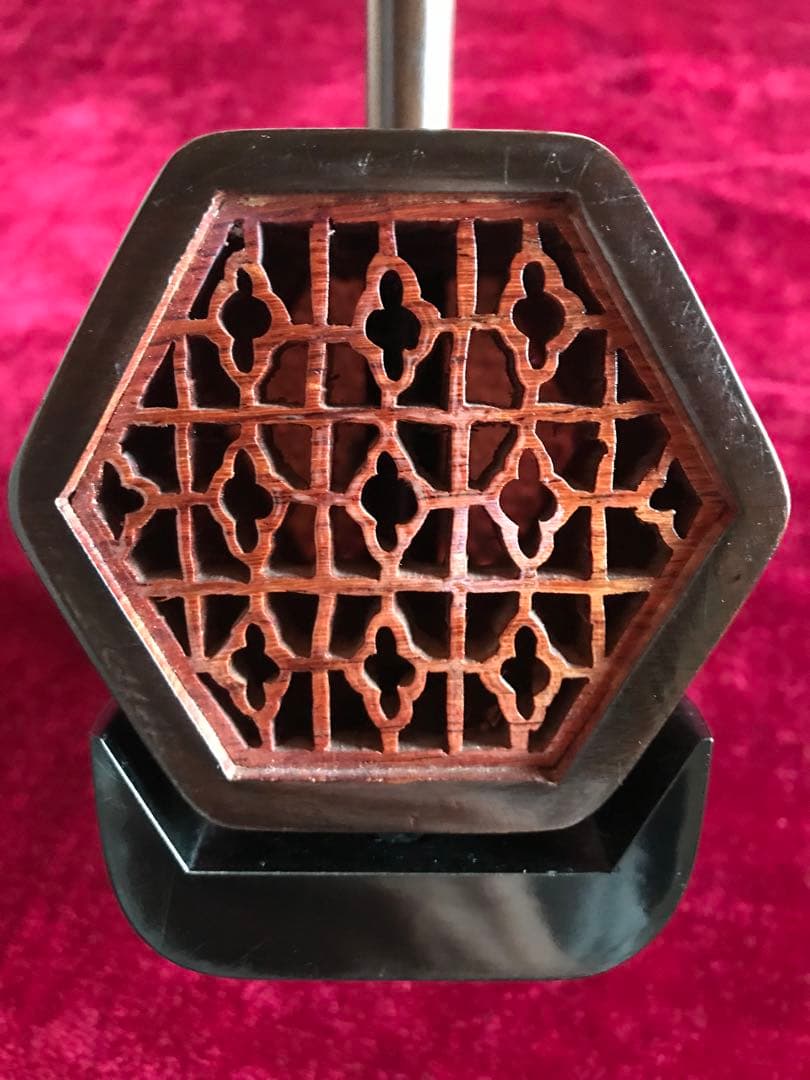 二胡★中古品★錦蛇本皮★完全手入れ★音など確認済み