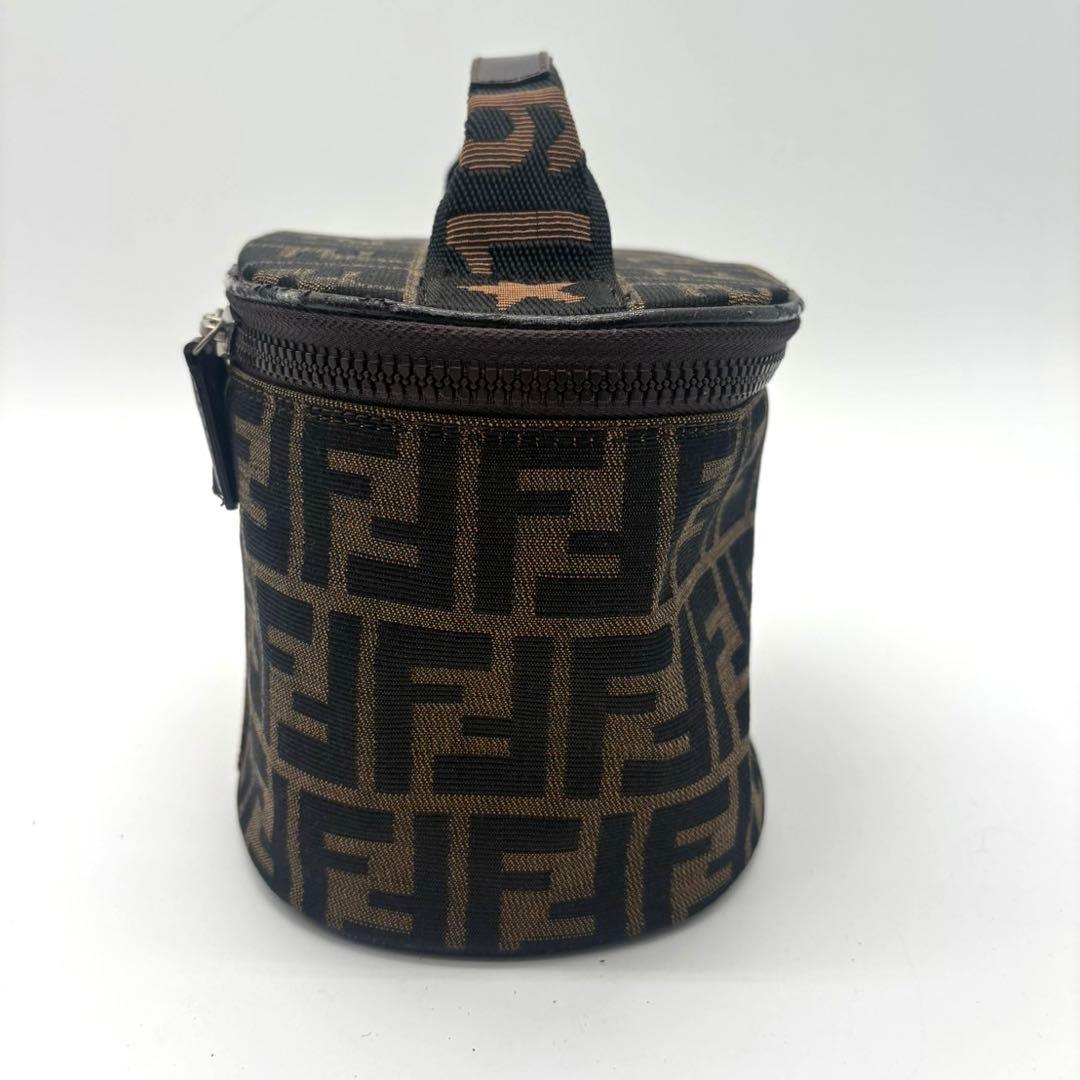 FENDI フェンディ バニティバッグ 化粧ポーチ ズッカ レザーレディース