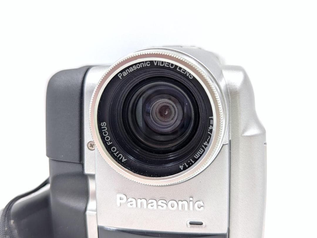 miniDVのダビングに！ Panasonic ビデオカメラ NV-DS5 02
