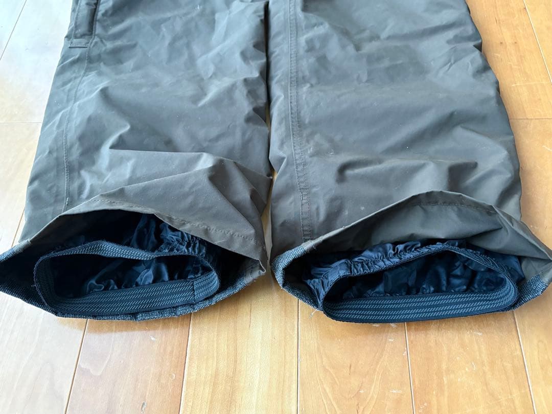 green Clothing Co. ビブパンツ、ダークグレー Lサイズ