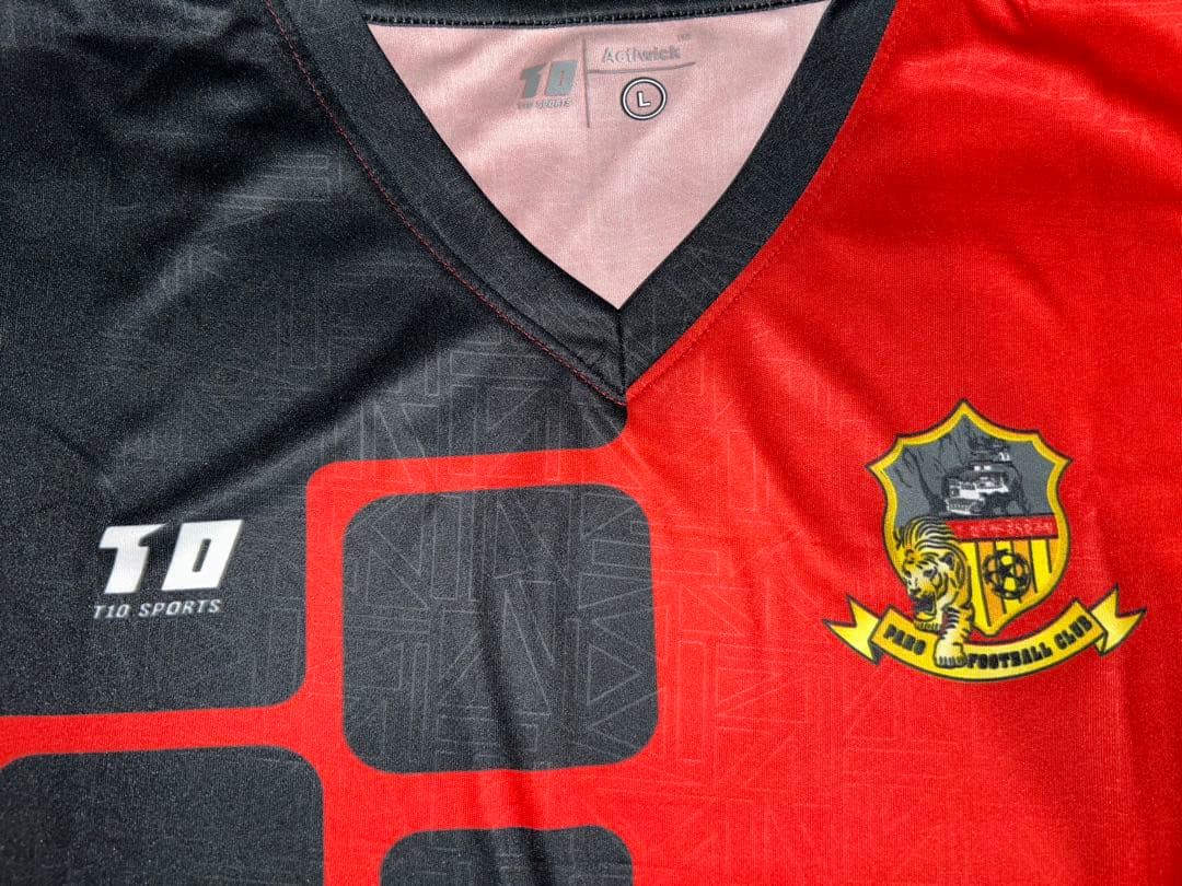 本田圭佑　パロFC ユニフォーム　ブータン　paro fc 日本代表　サッカー