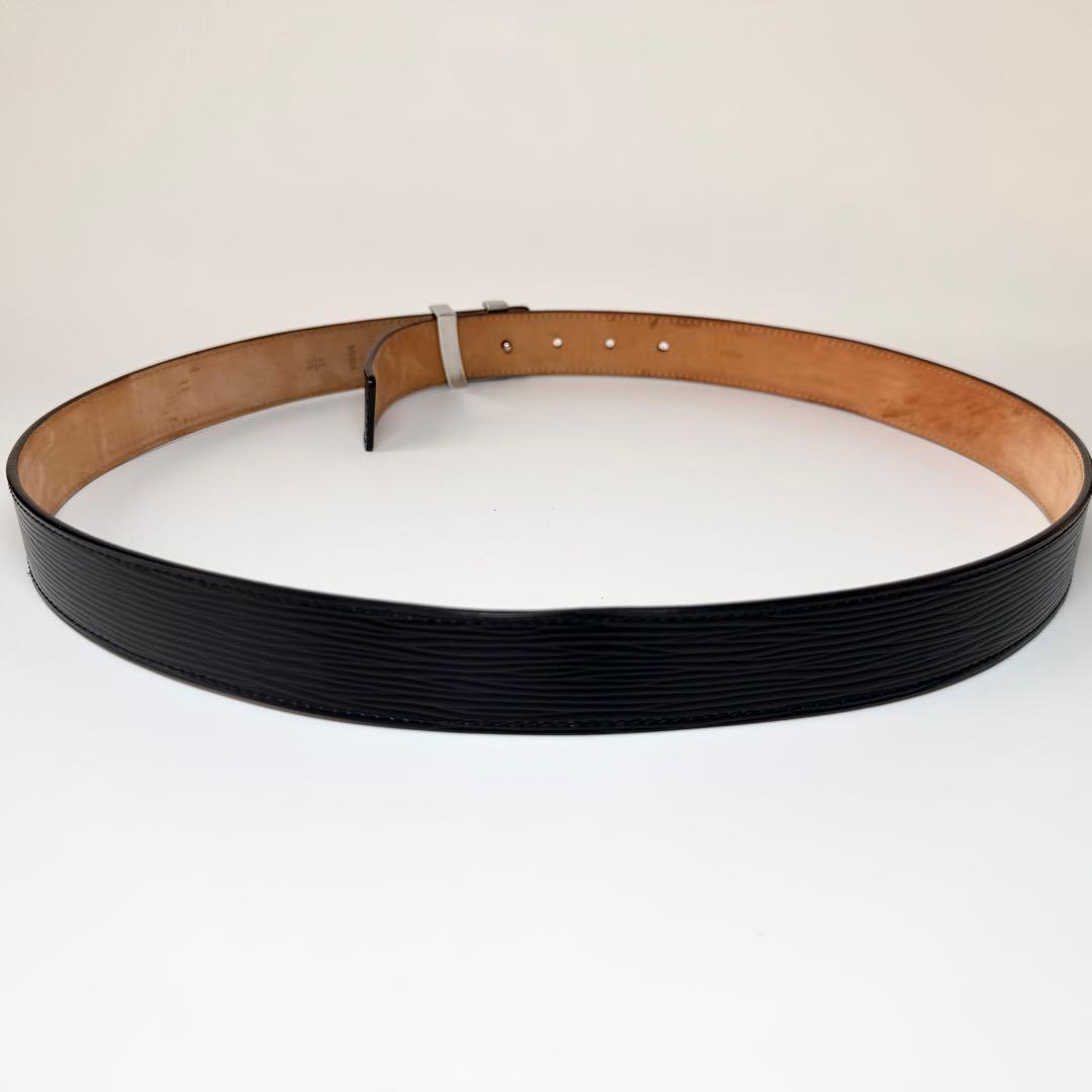 【極美品】ルイヴィトン サンチュール LV　イニシャル　エピ レザー ブラック