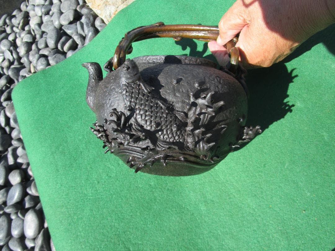 鉄瓶　銅蓋　細工物　水漏れ等なし　飾り物　1個