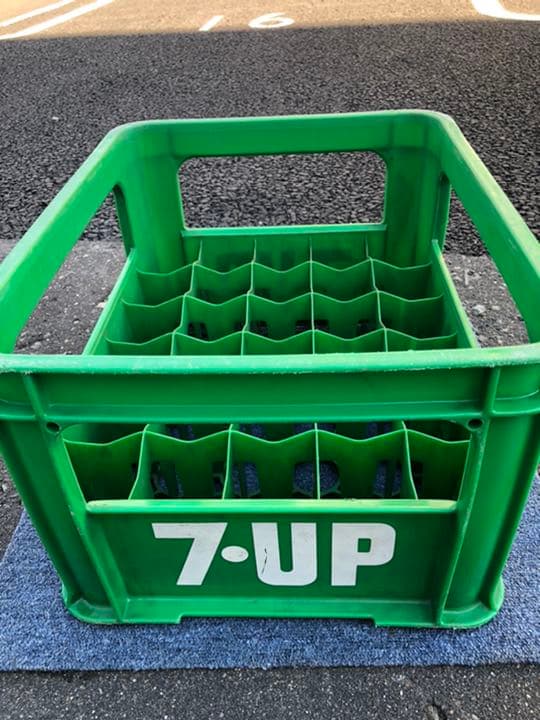 7up　瓶　コンテナ　収納　カゴ　ボトルケース　セブンアップ　ビンテージ 雑貨
