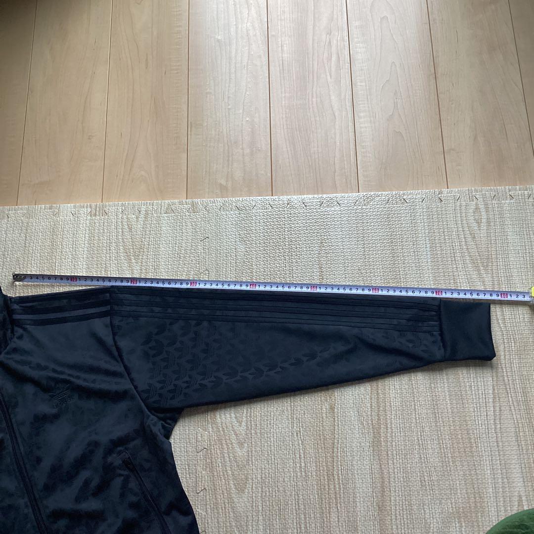 adidas グラフィック　モノグラム　トラックジャケットジャージXS