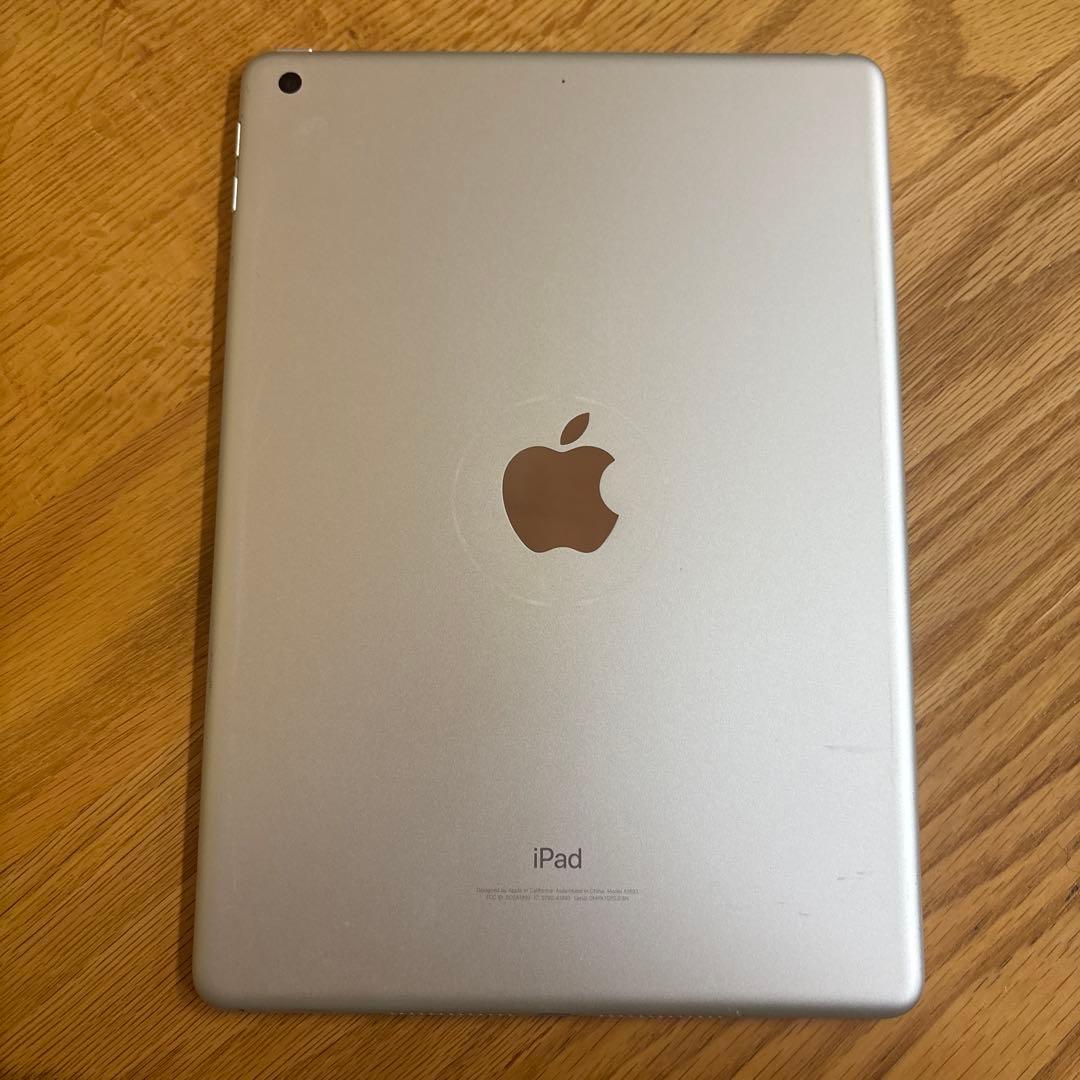 iPad 第6世代 スペースグレイ WiFi 本体 128GB