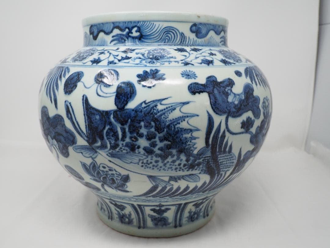 染付　青花魚藻紋罐　壺　花瓶　中国　ハスの花　②　-SO