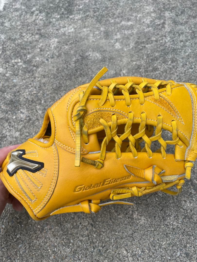 ミズノ　グローバルエリートＲＧ 軟式グローブ イエロー　少年野球　高学年