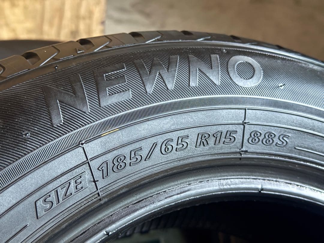 タイヤ・ホイール (566)(1)185/65R15 BRIDGESTONE NEWNO