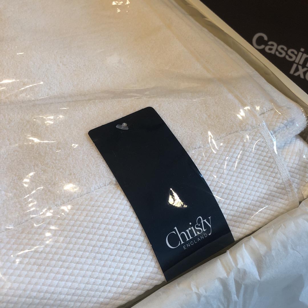 Cassina カッシーナ　バスタオル　ヨーロッパサイズ大判　ホテル使用
