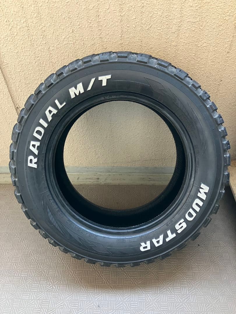中古品　送料込　マッドスター　ゴツゴツタイヤ　U8ML 3714 0822　4本