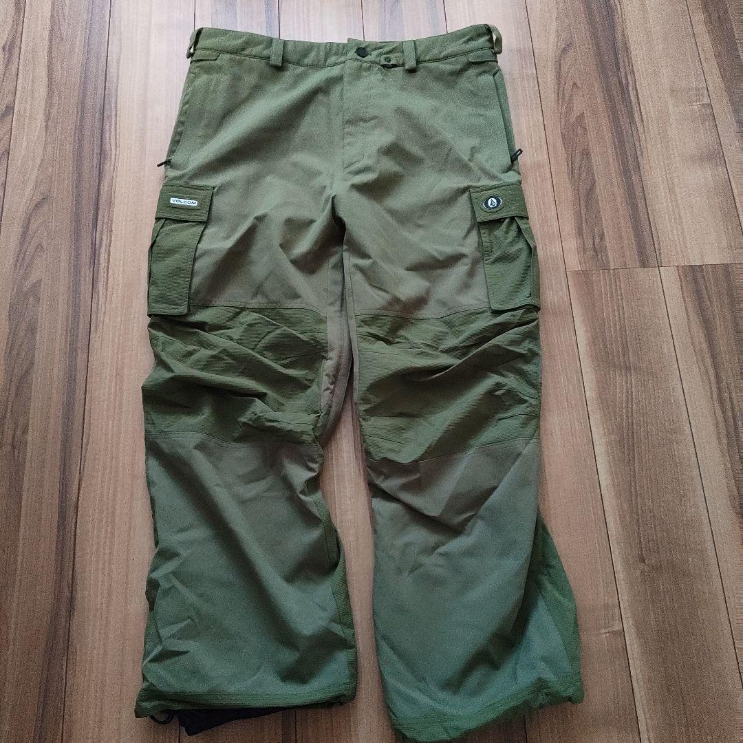 【新品未使用】VOLCOM スノーボードパンツ