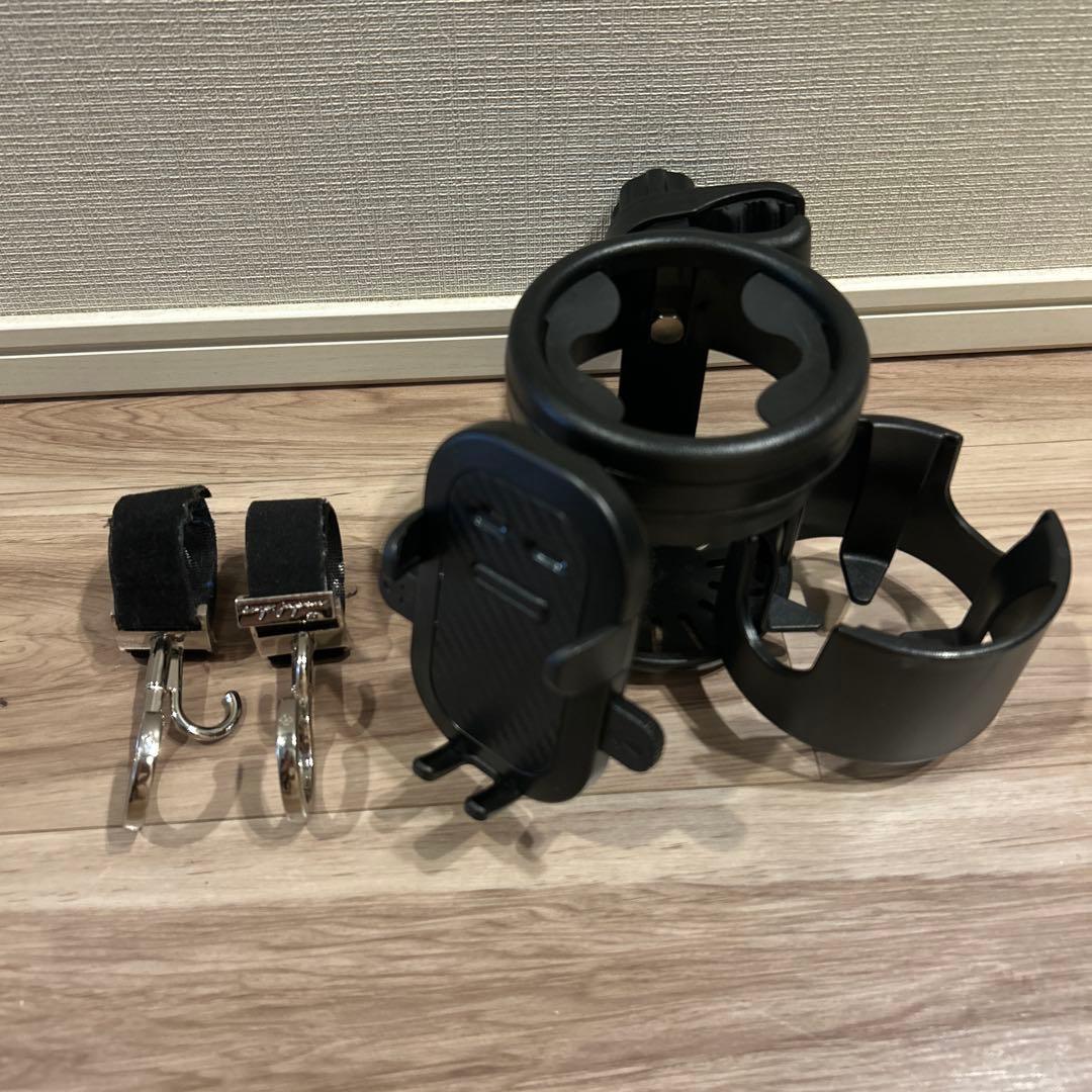 cybex リベル　バンパーバー・フック・ドリンクスマホホルダー付　ブラック