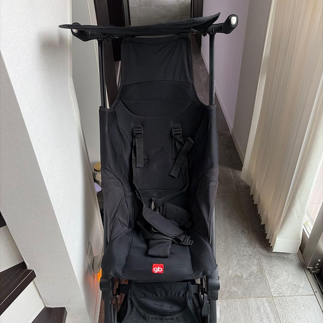 g bポキット　コンパクトベビーカー　超軽量