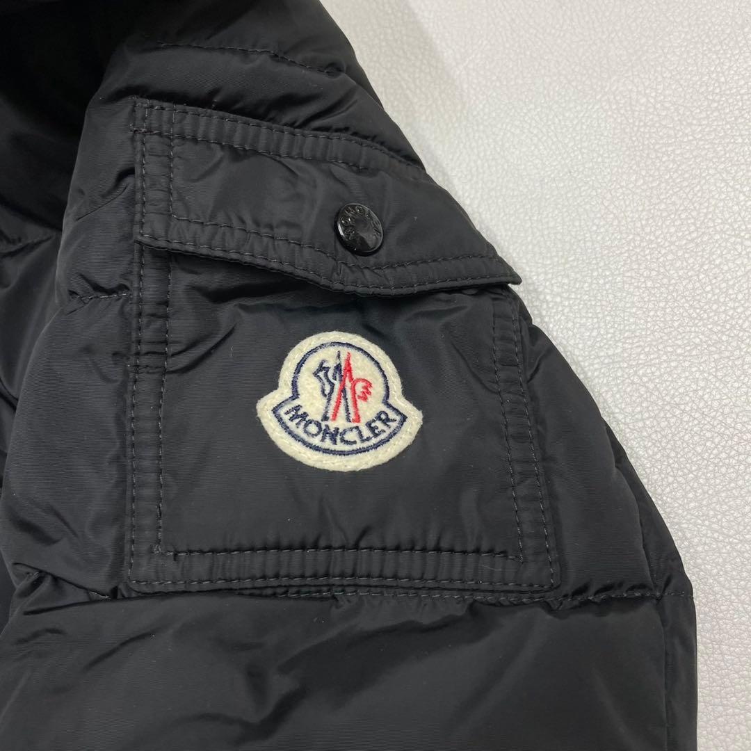 美品 MONCLER モンクレール CHARPAL シャーパル ダウンコート