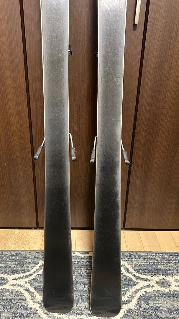 【tire】ELAN カービングスキー152