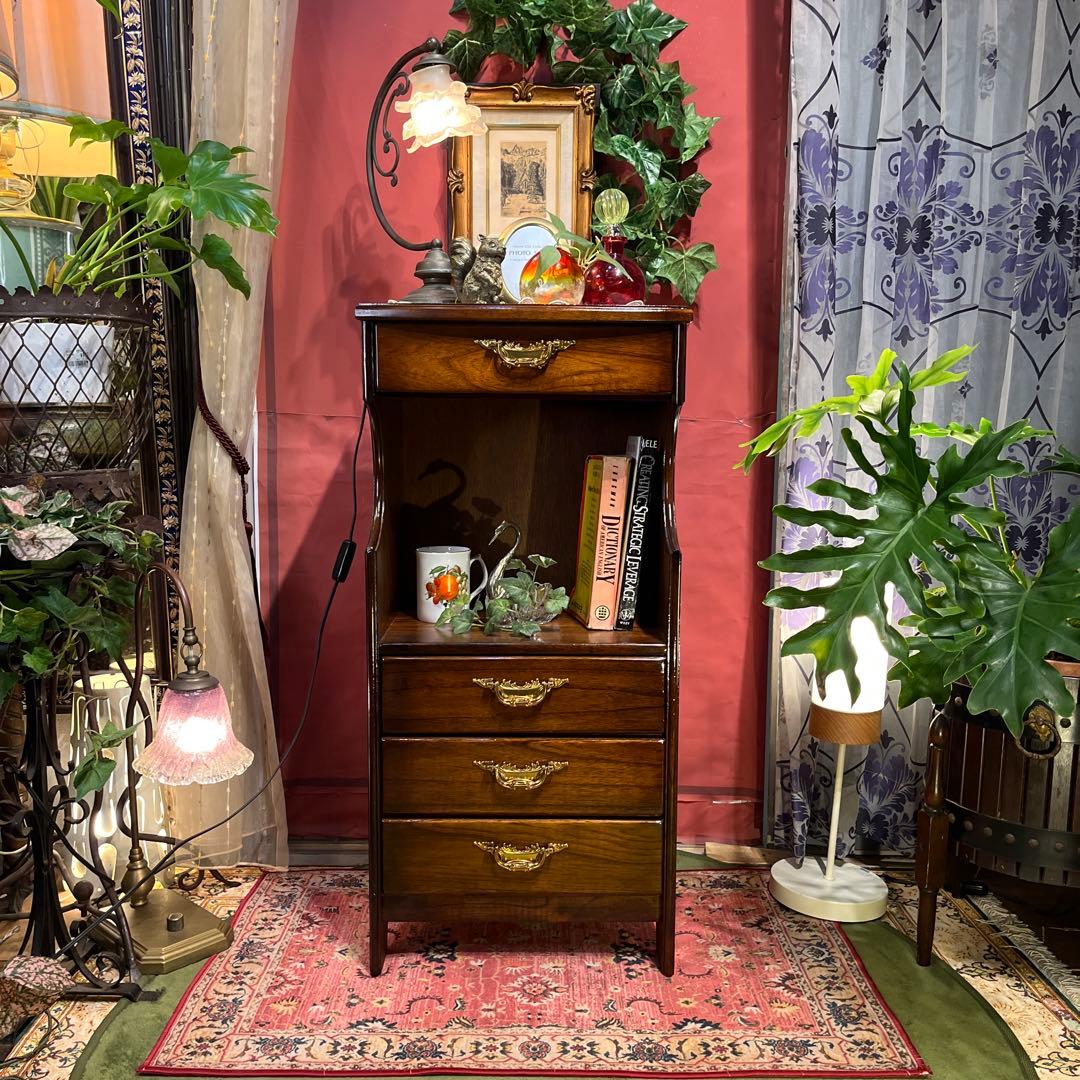 s. 　Sale ヴィンテージ コロニアル　キャビネット