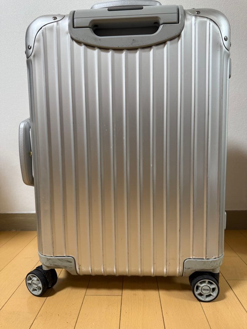 リモワTOPAS トパーズ32L 機内持ち込み4輪TSAロック
