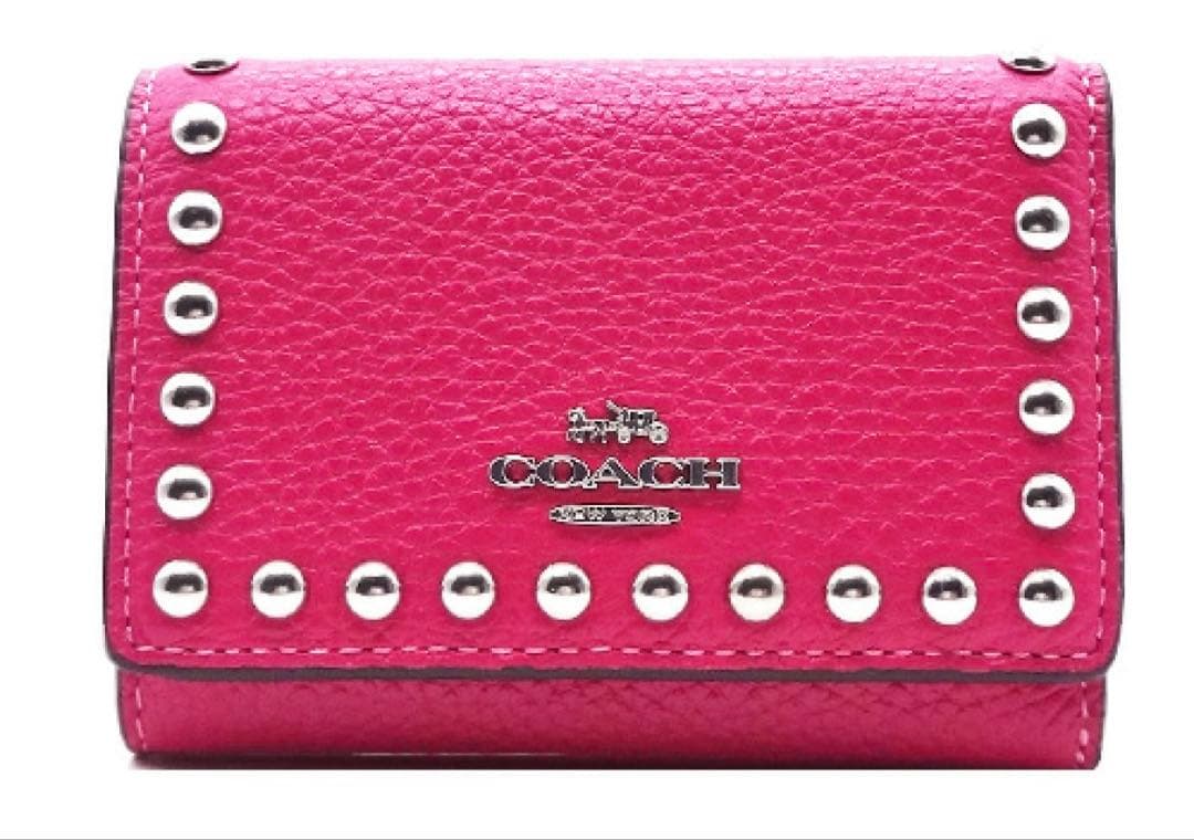 【美品】COACH スタッズ 三つ折り財布 ピンク