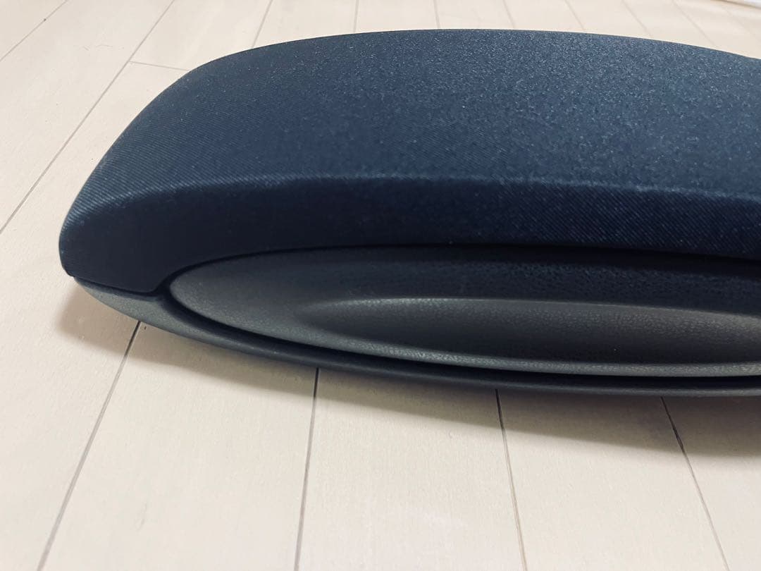 日産 NE12 ノート オプション センターアームレストコンソール　純正