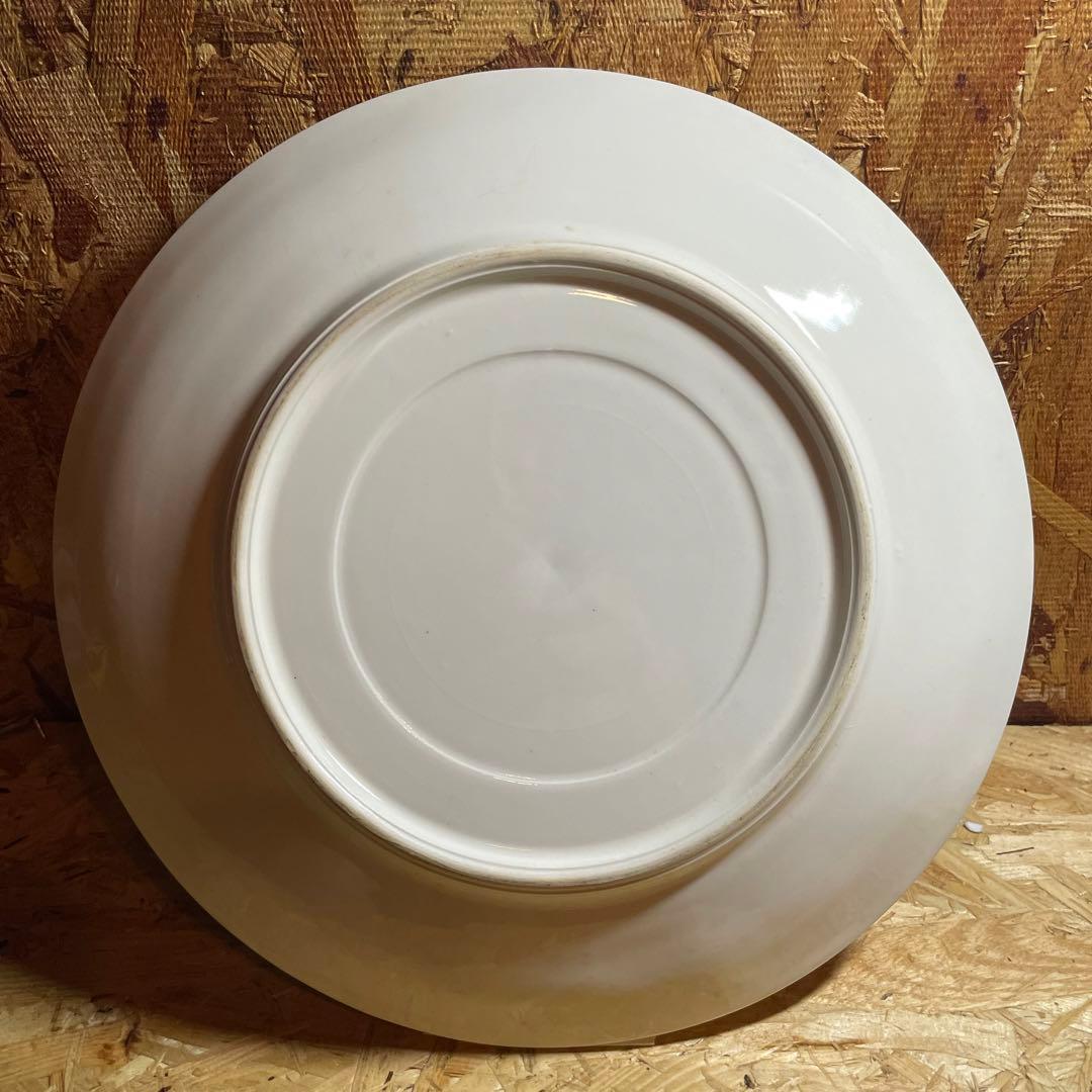 豪華 大皿 飾り皿瑠璃地 牡丹花図 大皿 約25cm濃紺地色絵 銘なし