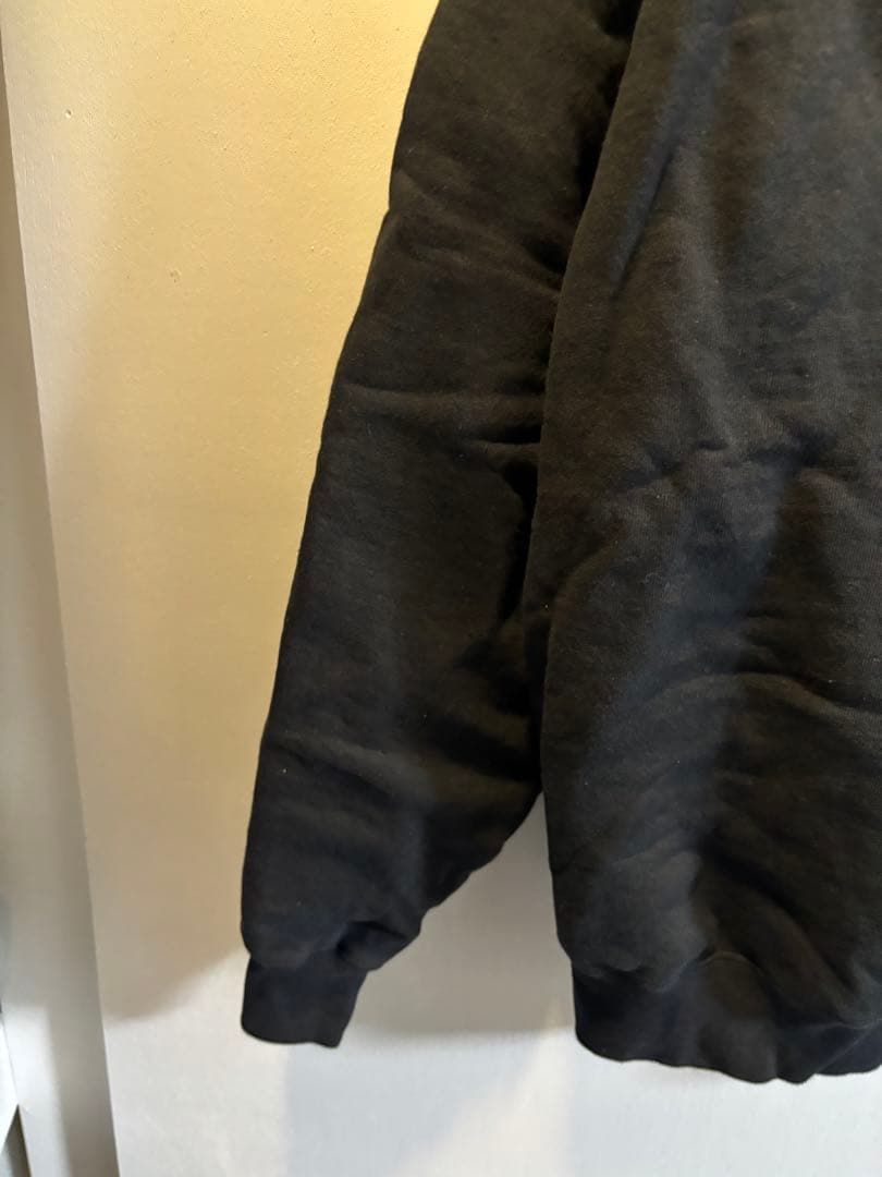 Supreme SS 25 ブラックパーカー