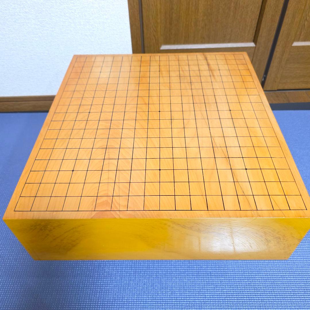 120【定価60万円】本榧 柾目 足付　 碁盤へそ　碁石 28号 本蛤 那智黒