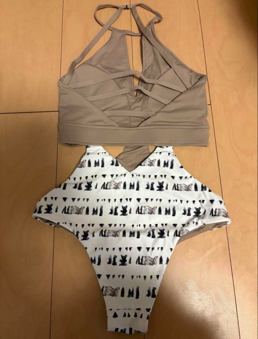 「新品・未使用」ALEXIA STAM ワンピース水着 S