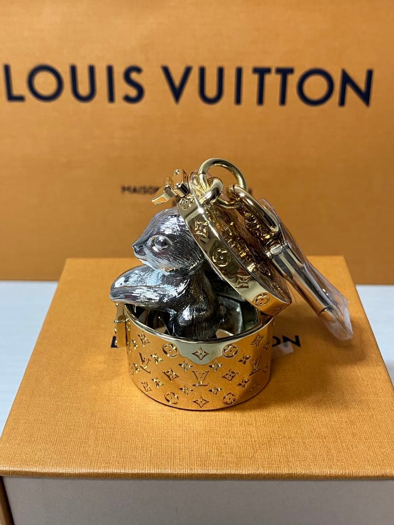 【新品未使用】ルイヴィトン　うさぎ　ラビット　キーホルダー