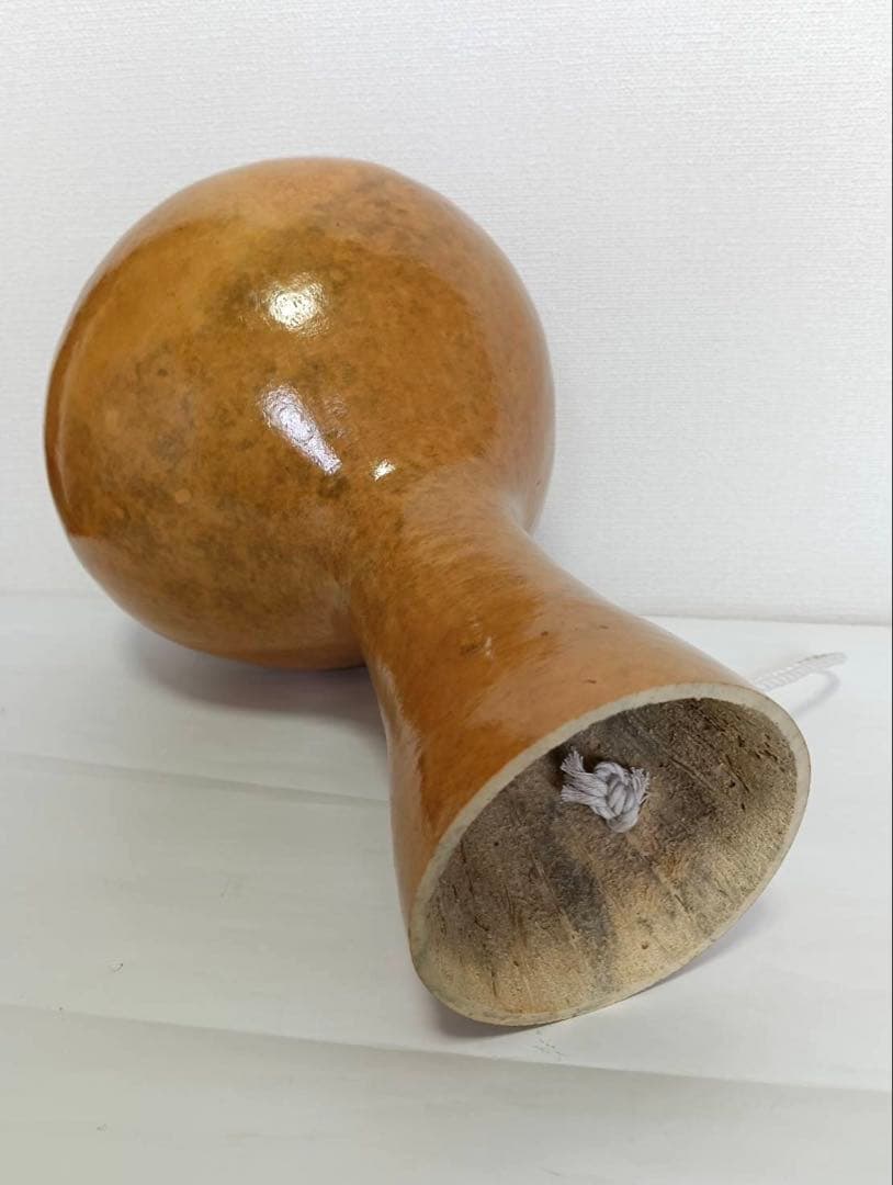 フラダンス用楽器　イプ
