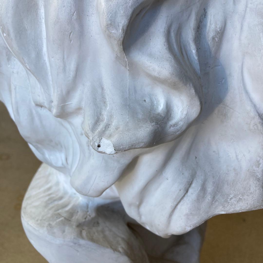 石膏像　髭の男