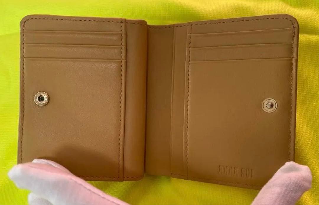 アナスイ　マジカルローズ　二つ折り財布 ピンク