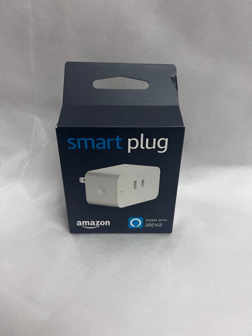 新品未開封 & 使用歴数時間 Amazon echo dot & スマートプラグ