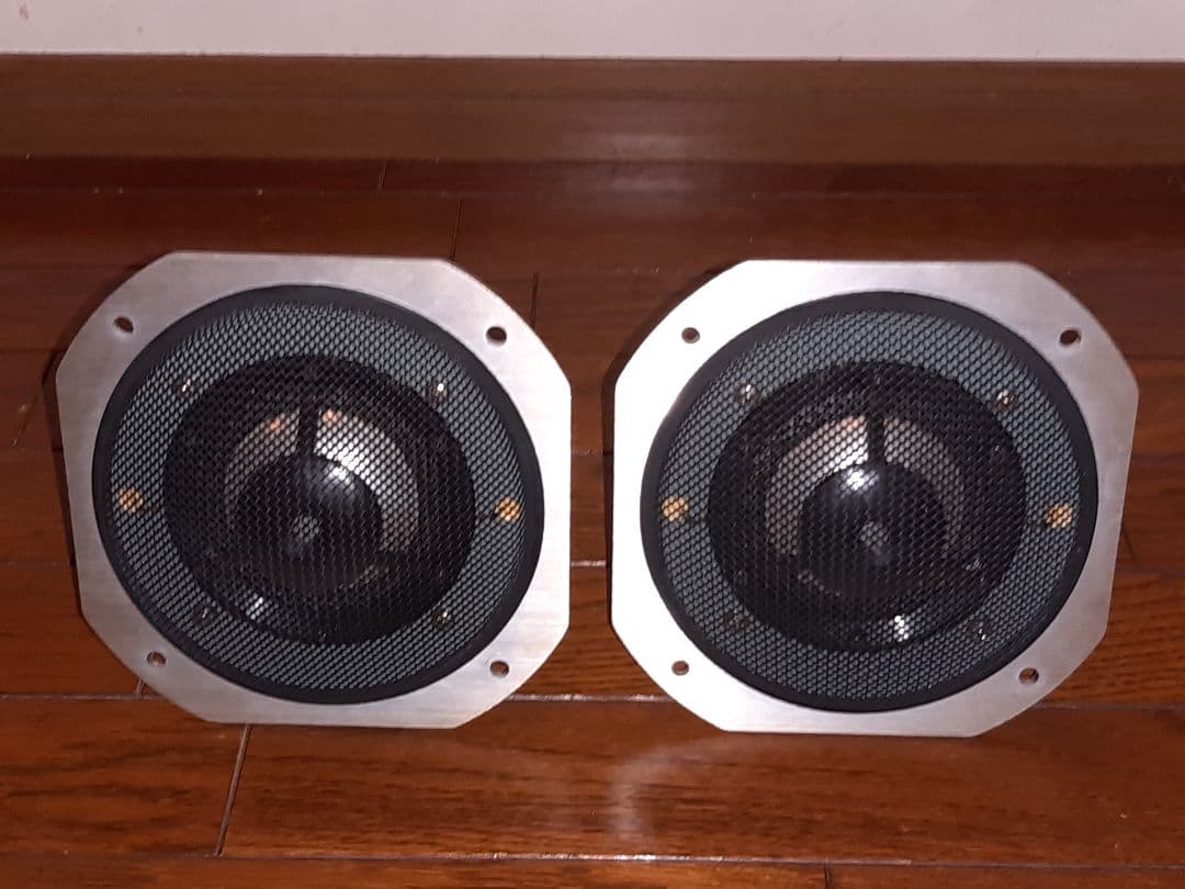 世界最大 9cm ハードドーム型スコーカー CORAL MD-70 37000円