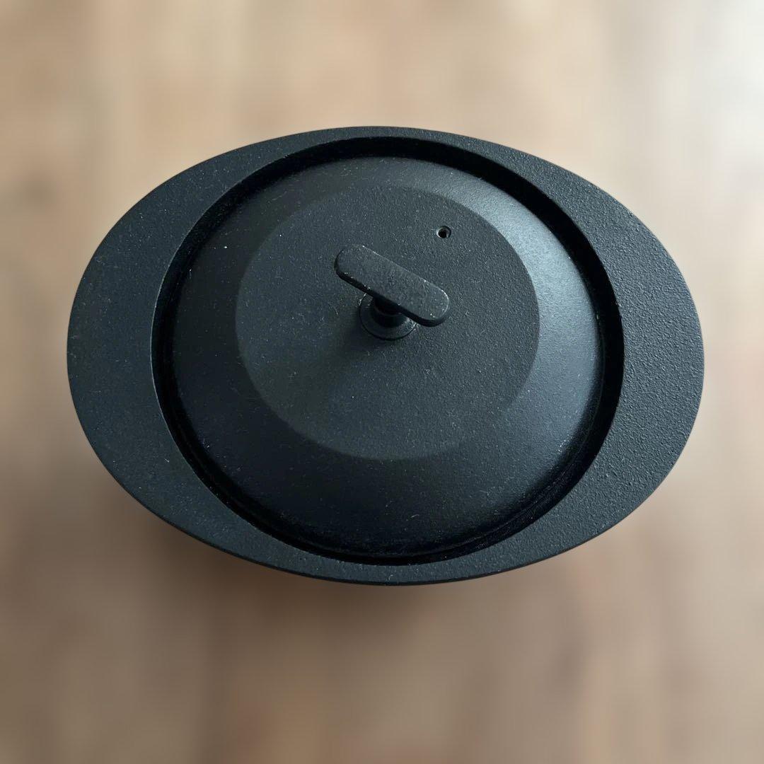 鉄鍋　18cm 1.3L 南部鉄器　及富　日本製