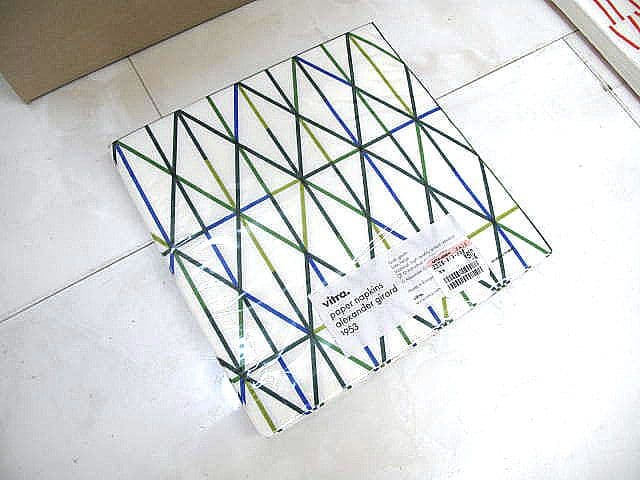 ヴィトラ ペーパーナプキン 12セット×4箱/店舗・業務用 約3.9万