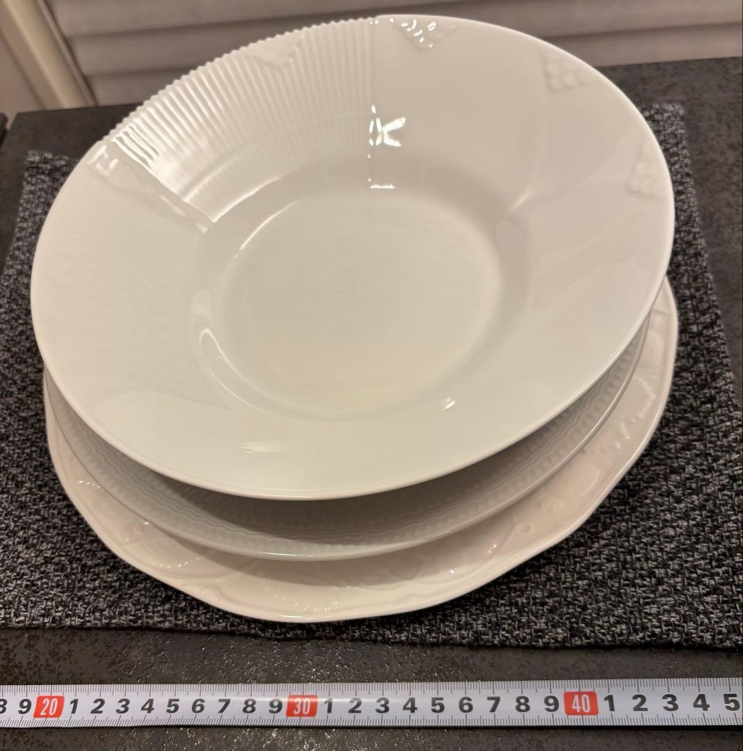 ウェッジウッド　ロイヤルコペンハーゲン　プレートおまとめ3枚セット