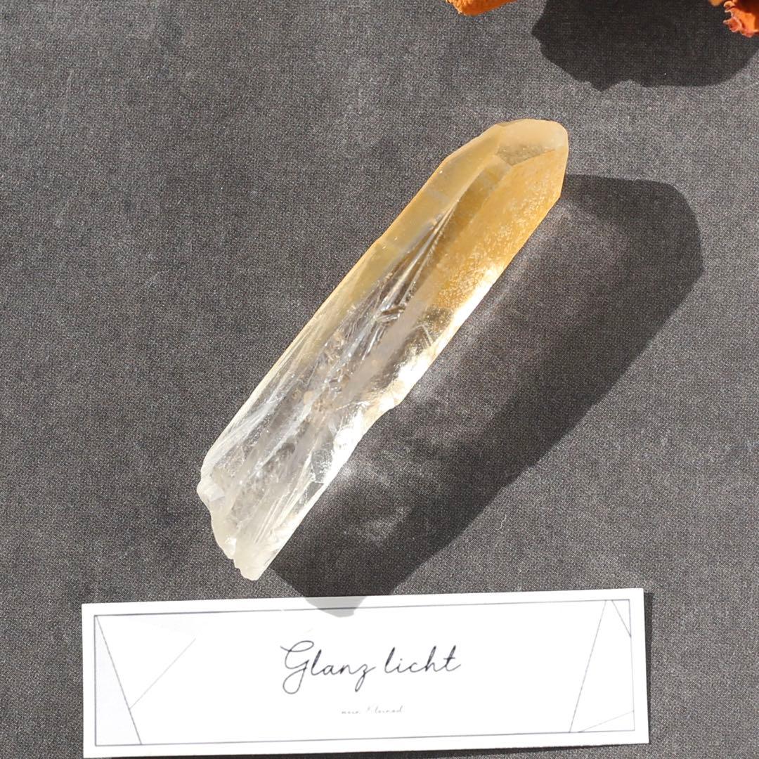 ゴールデンヒーラー クォーツ 原石 水晶 鉱物 希少石 天然石