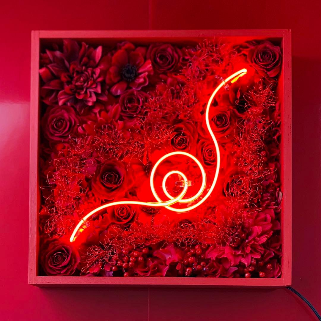 ネオンインテリア 店舗インテリア　フラワー　照明　ネオンサイン