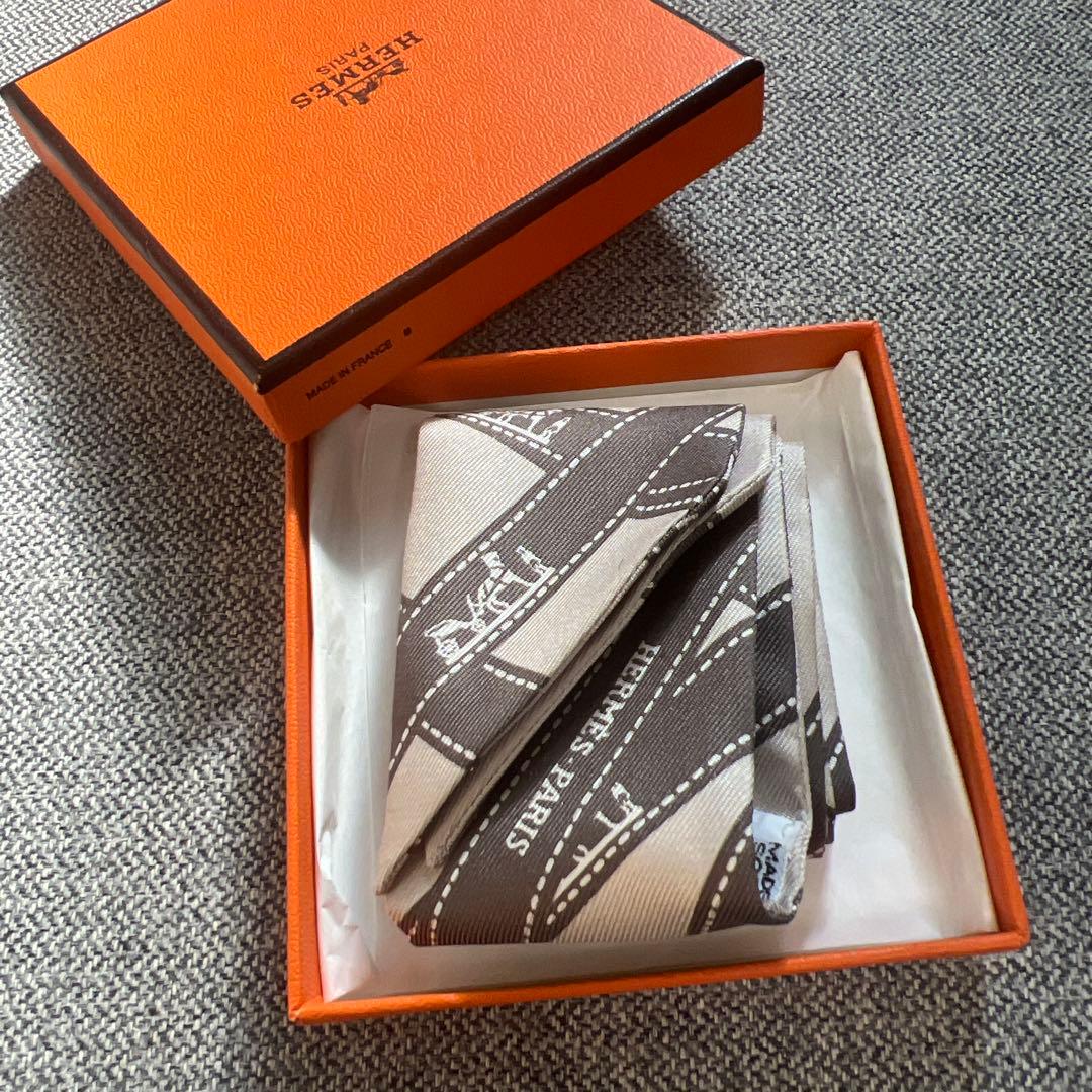 HERMES ストライプ シルクスカーフ 箱付き
