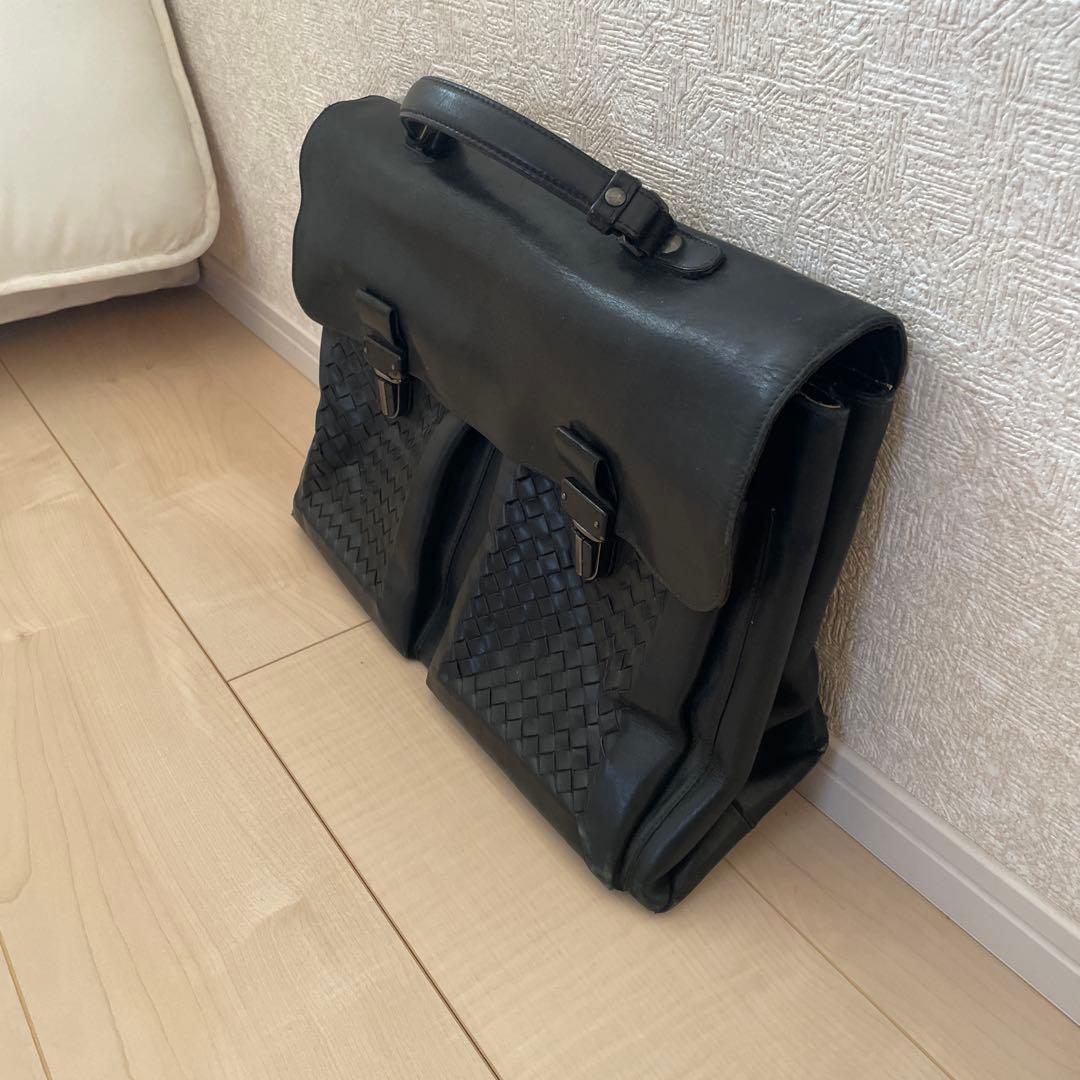 良品⭐︎正規品⭐︎ボッテガ ヴェネタ 黒色 ビジネスバック　激安！定価の９割引き！