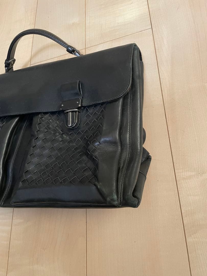 良品⭐︎正規品⭐︎ボッテガ ヴェネタ 黒色 ビジネスバック　激安！定価の９割引き！